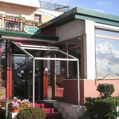 فندق Mini - Angolo Di Paradiso - يوتْسْوولْ