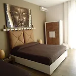 Mini - Angolo Di Paradiso - فندق يوتْسْوولْ