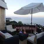 Mini - Angolo Di Paradiso - فندق يوتْسْوولْ