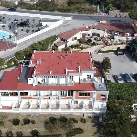 Mini - Angolo Di Paradiso - Hotel