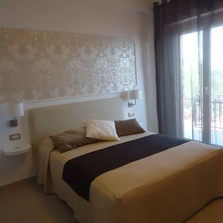 Mini - Angolo Di Paradiso -