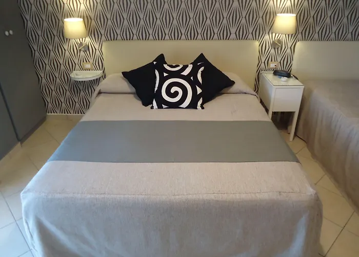 Mini - Angolo Di Paradiso - Hotel 3*