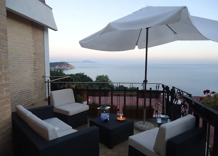 Mini - Angolo Di Paradiso - Hotel Pozzuoli